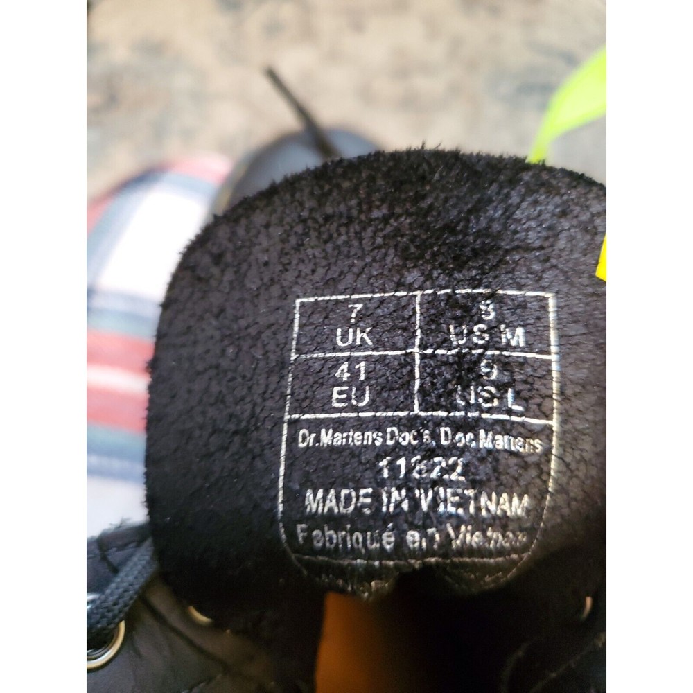 Dr. Doc Martens PASCAL black leather combat boot, fits like women’s size 10 - Picture 3 of 12